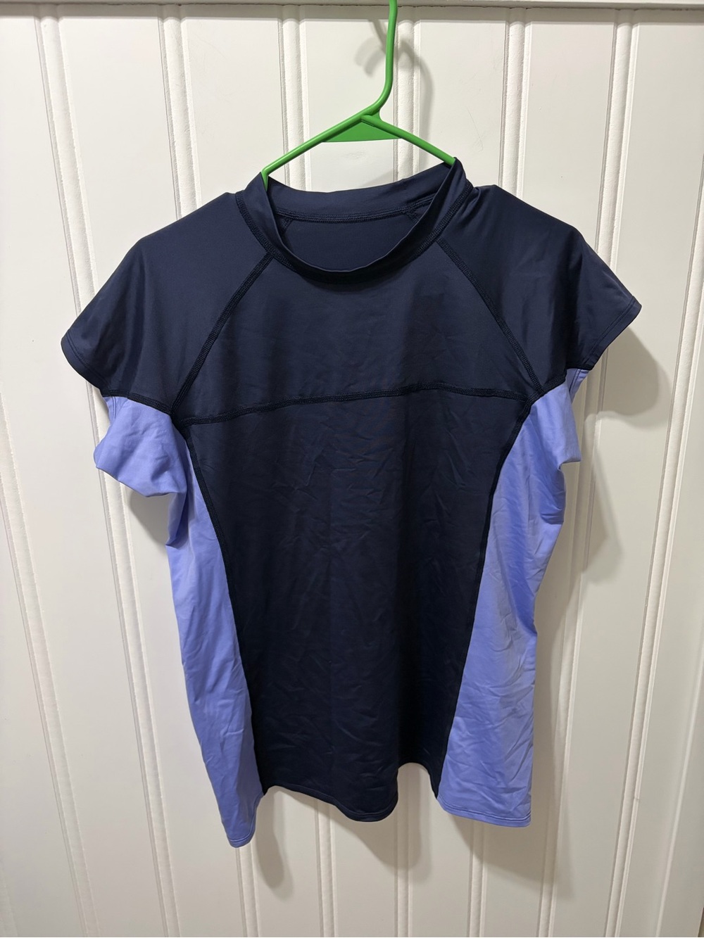 Patagonia Women's Micro Swell Short Sleeve Rashguard Navy Blue Purple XL